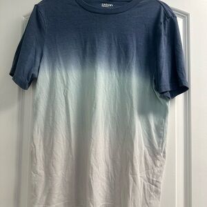 Urban Pipeline 2 T-shirt gradient bundle.